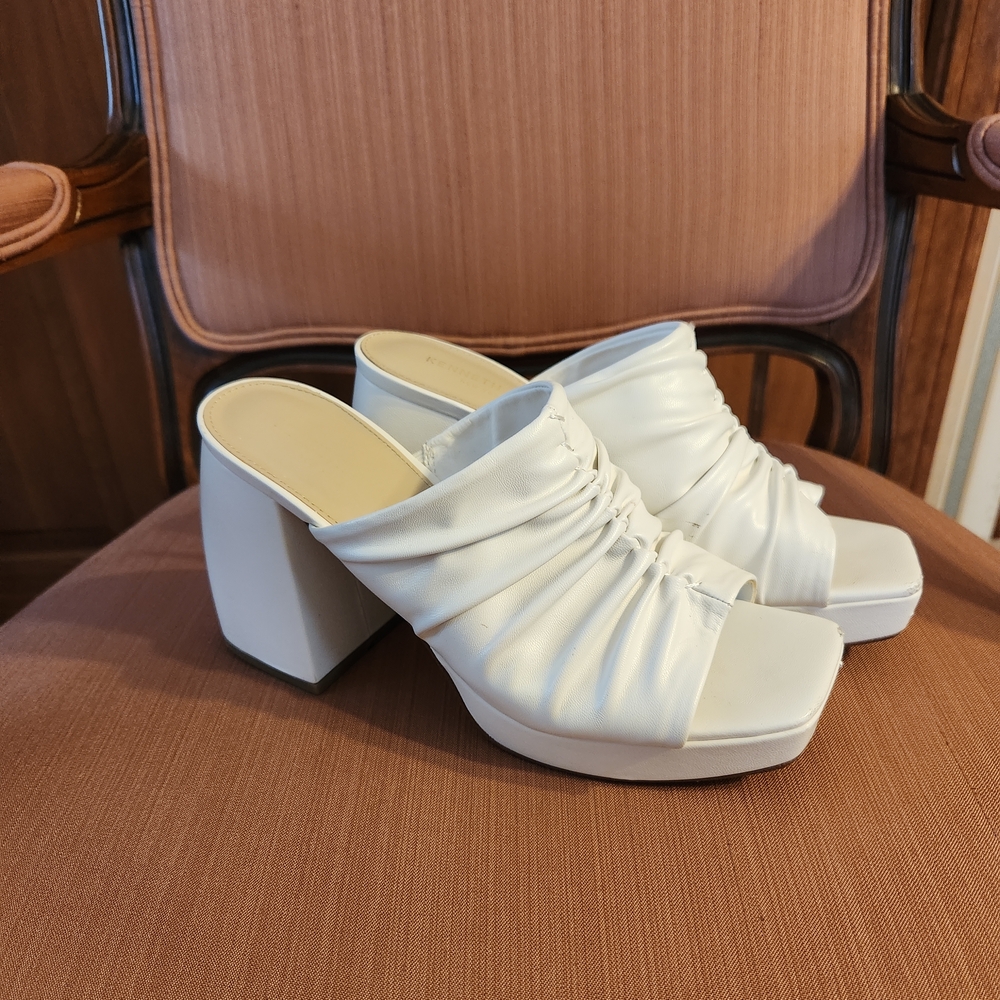 Kenneth Cole New York White Platform Mules Sleek Modern Design